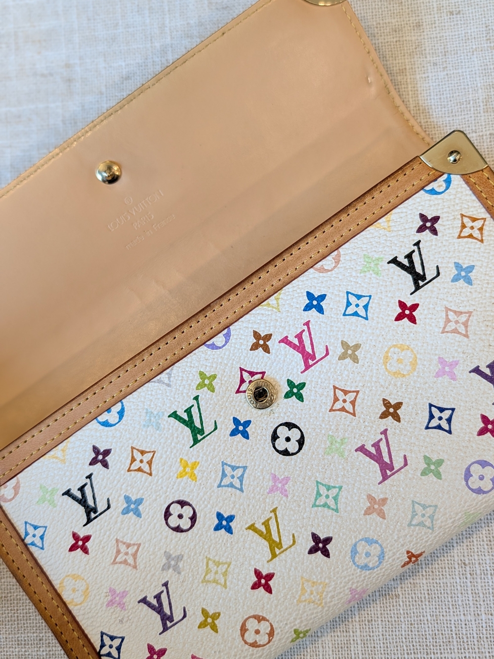 Louis Vuitton Multicolor Monogram White Canvas Clutch Wallet - Picture 5 of 16